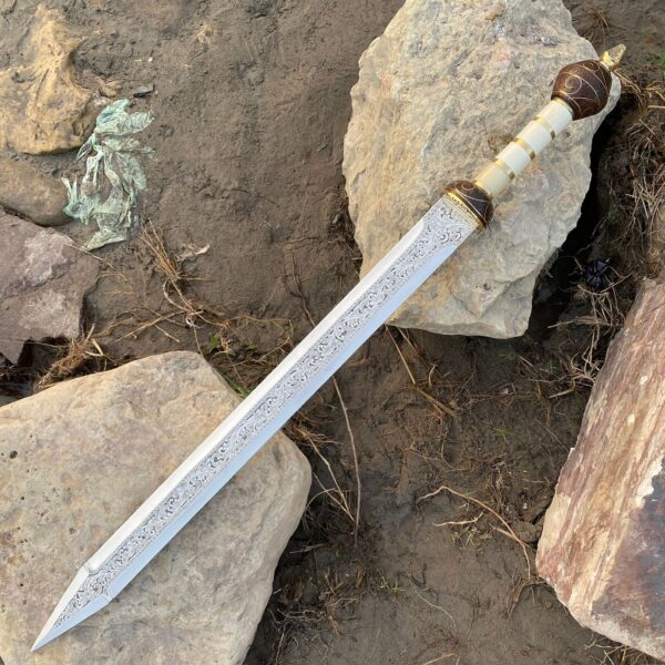 Hand Engraved GLADIUS SWORD With Sheath